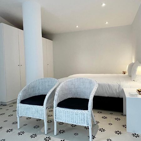 Signature Guesthouse Порто Екстериор снимка