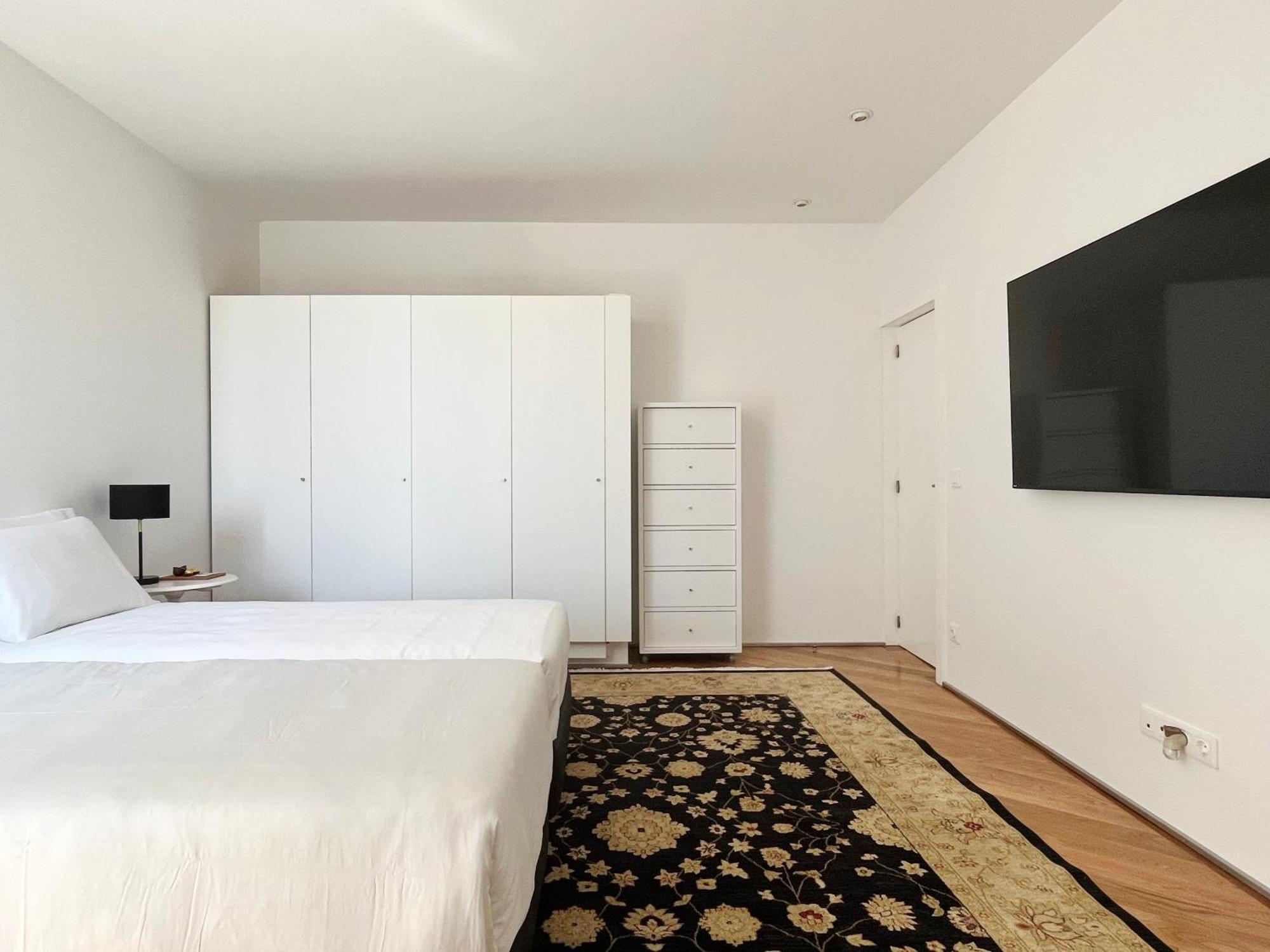 Signature Guesthouse Порто Стая снимка